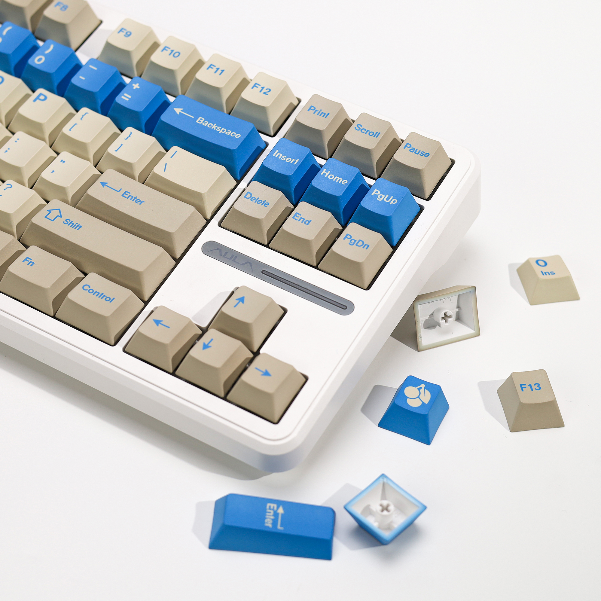 KBDiy Clone Retro GMK Blue Ale - đánh giá và giá Gaming Keyboard Number Pad