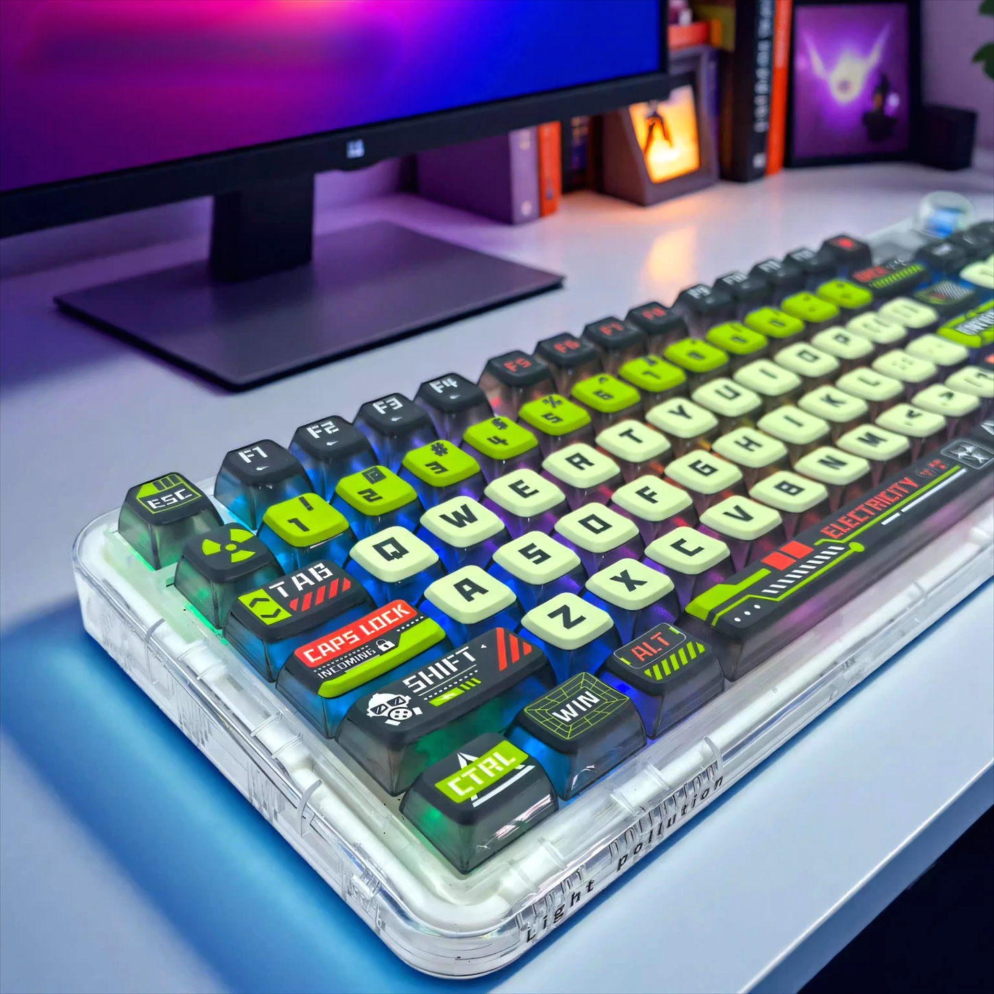 Apocalypse Biochemical, Four S - đánh giá và giá Keyboard Gaming Transparent