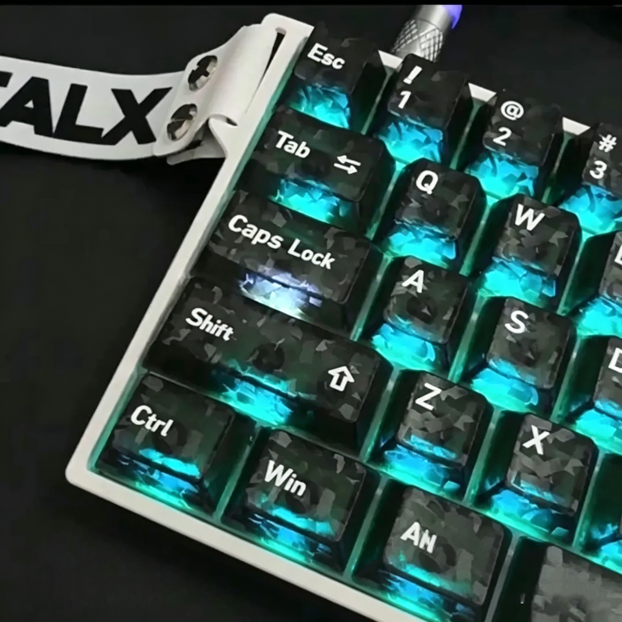 2026 New Forged Carbon Fiber T - đánh giá và giá Gaming Keyboard Ergo