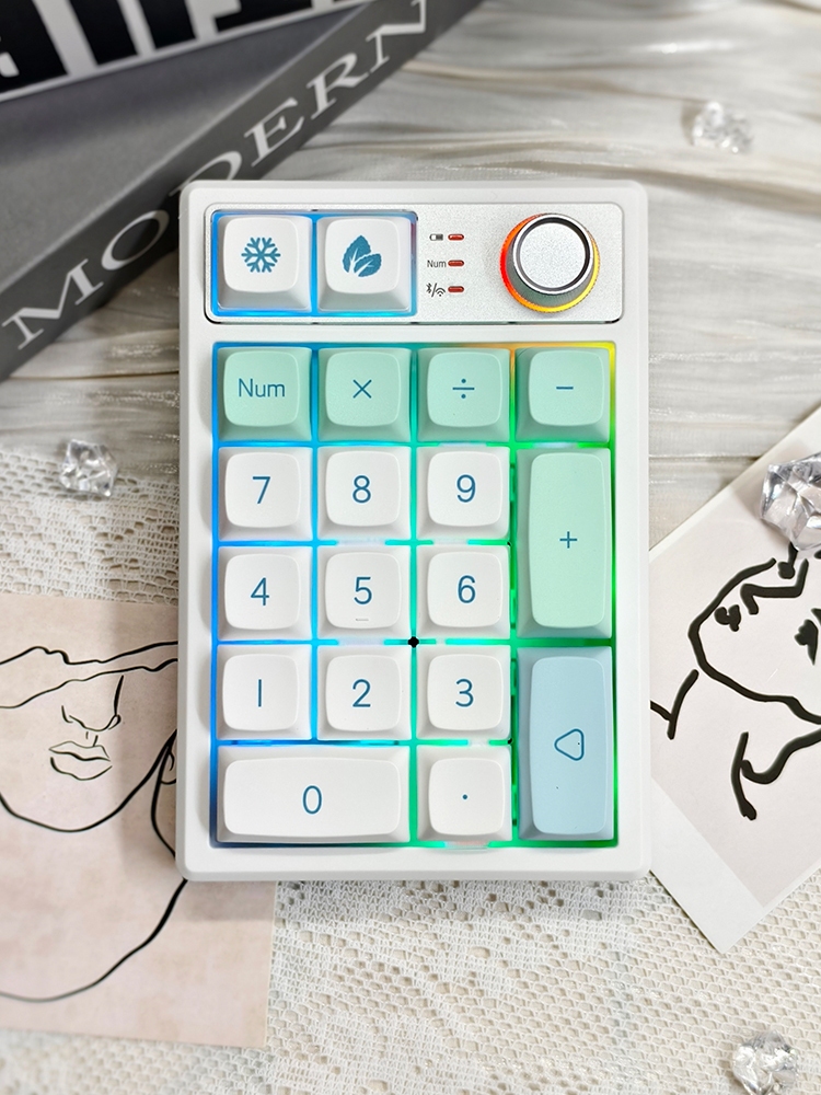 Tri modes Bluetooth KEYCOOL pr - đánh giá và giá Gaming Keyboard Number Pad