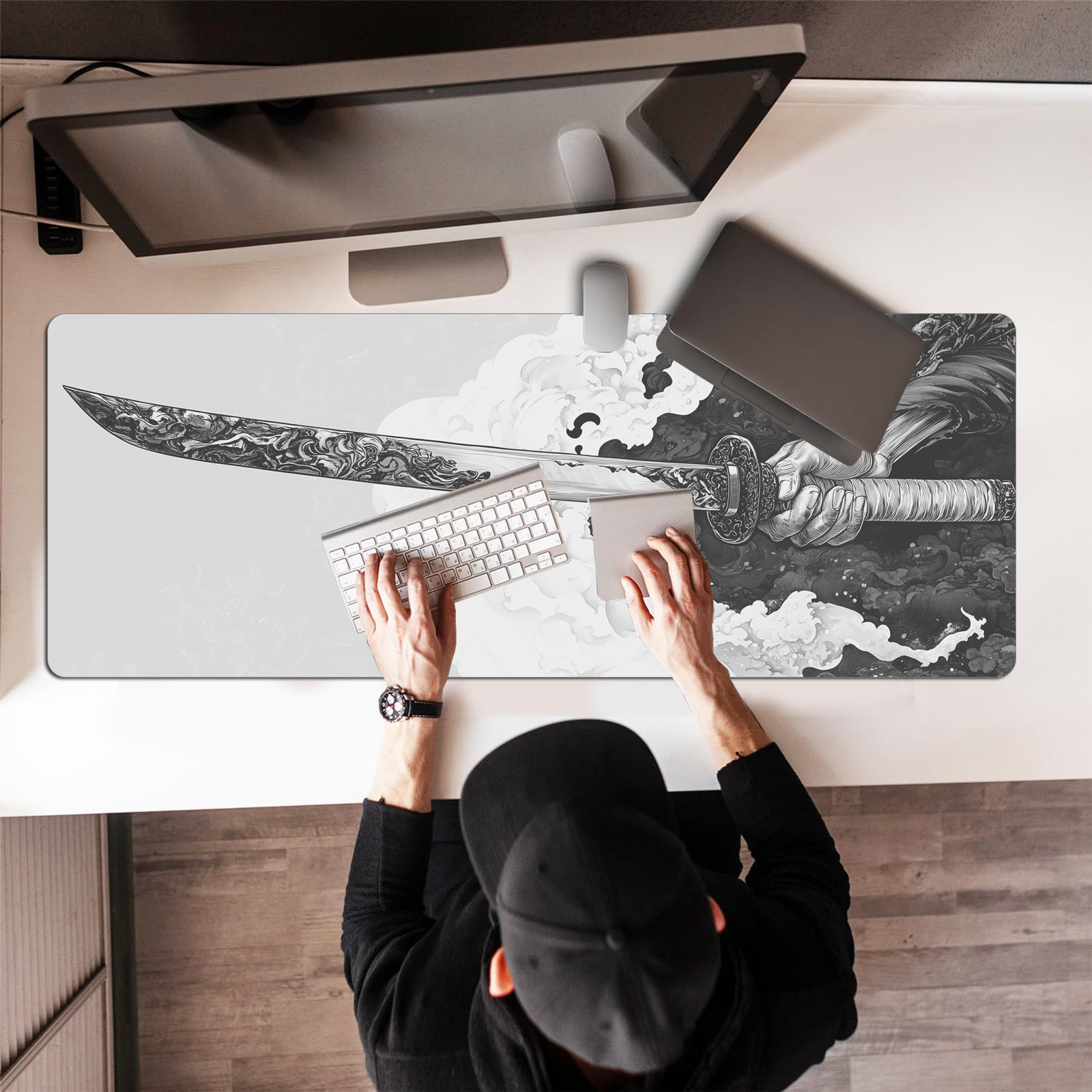 Black And White Comic Wind Swo - đánh giá và giá Gaming Keyboard Mouse